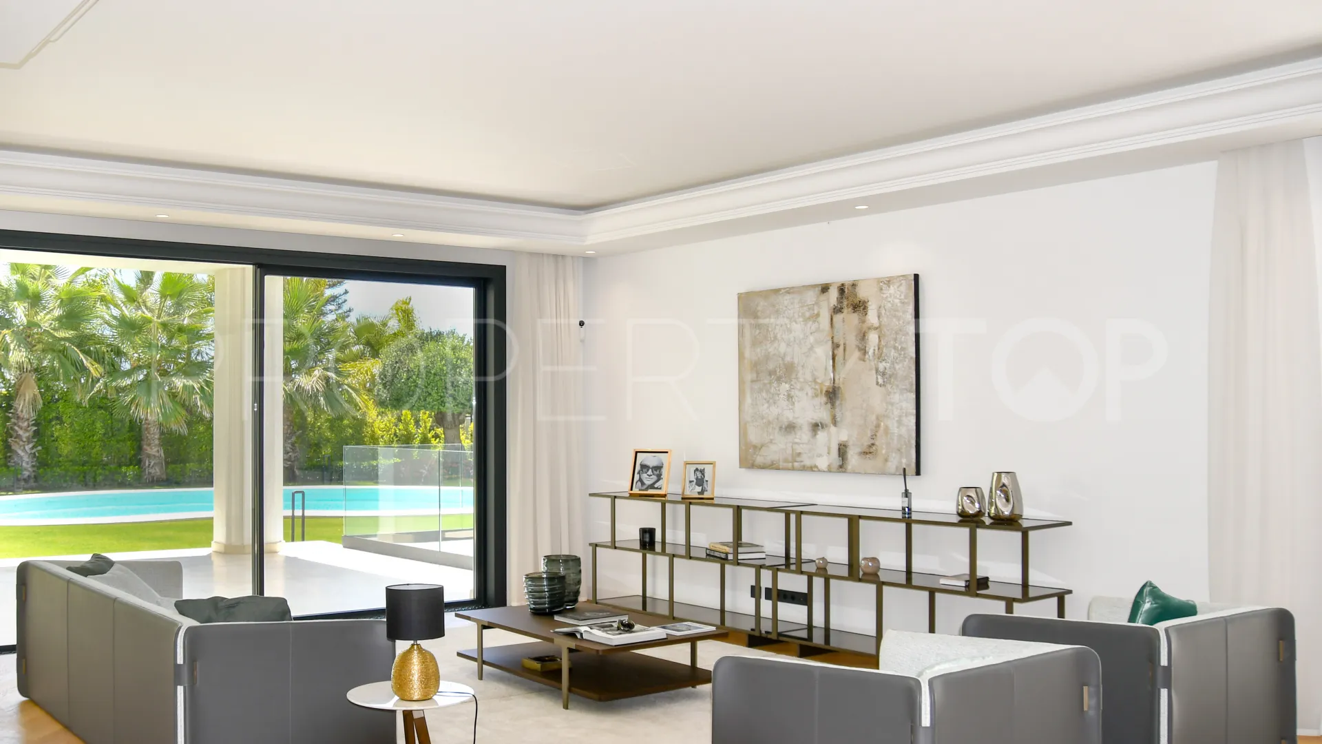 Villa for sale in Las Lomas del Marbella Club with 6 bedrooms