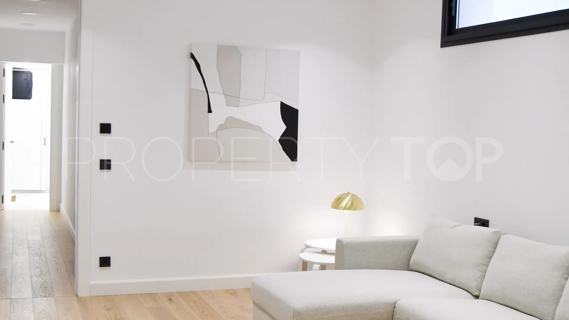Villa for sale in Las Lomas del Marbella Club with 6 bedrooms