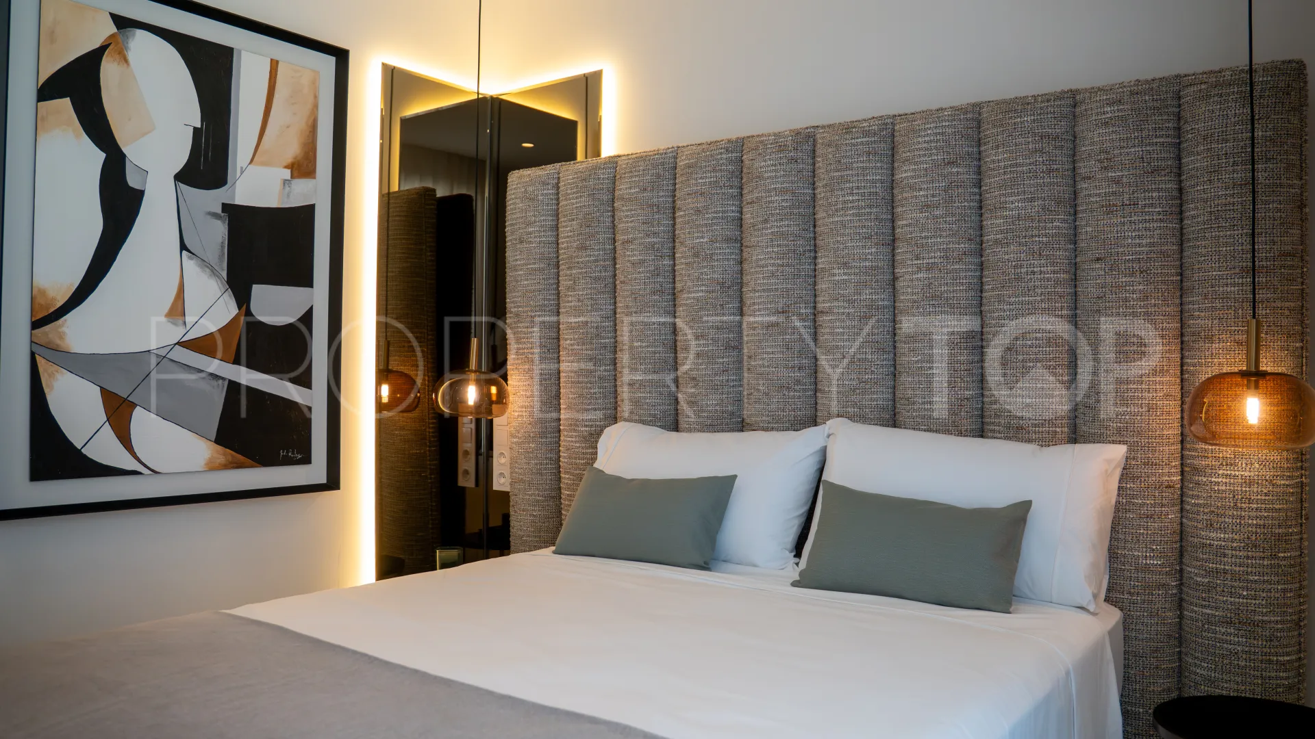 New Golden Mile ground floor apartment for sale
