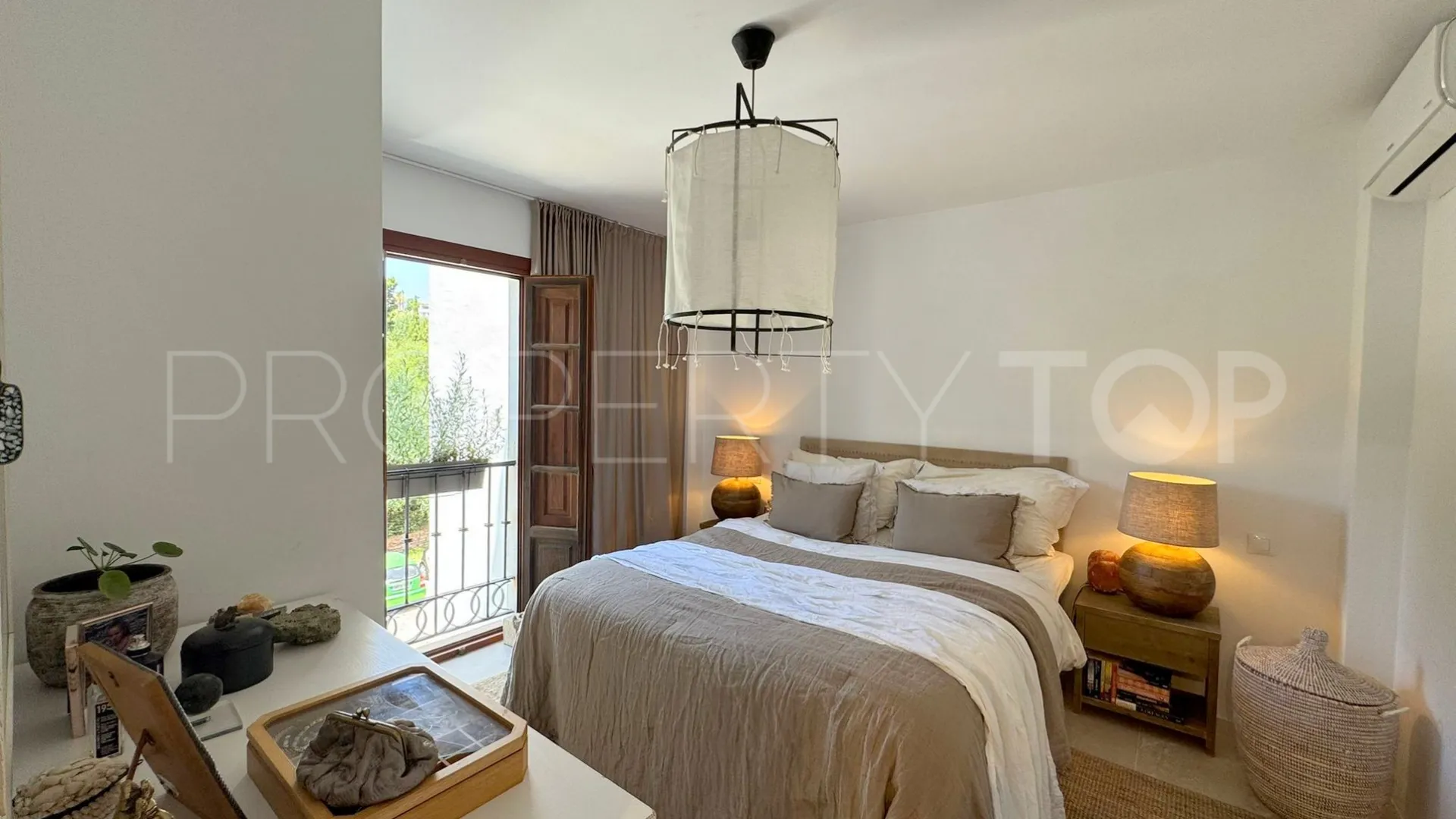 Comprar apartamento en Puerto La Duquesa
