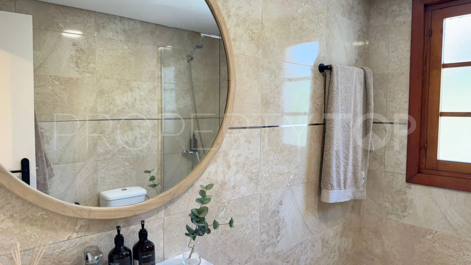 Comprar apartamento en Puerto La Duquesa