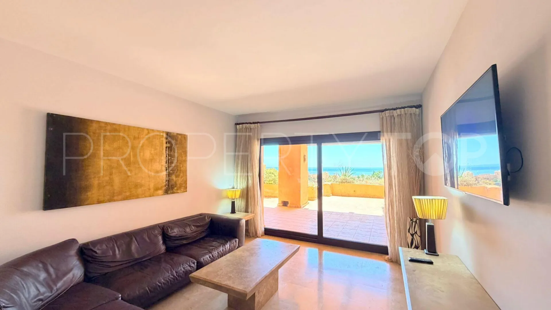2 bedrooms apartment in Coto Real for sale