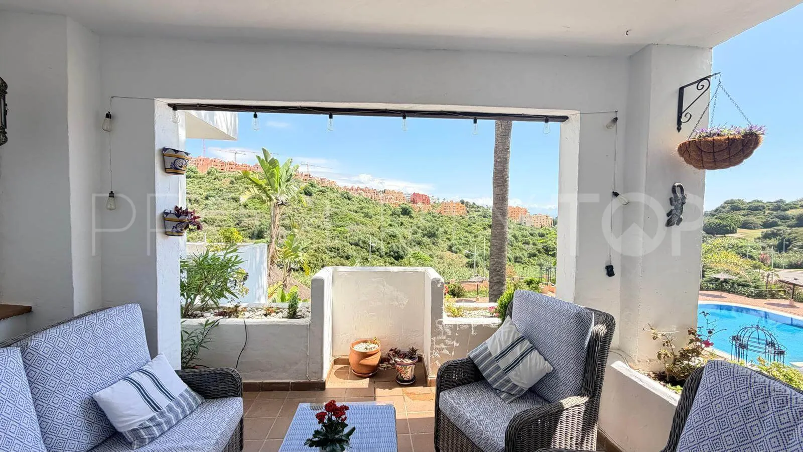 Apartment for sale in Duquesa Village