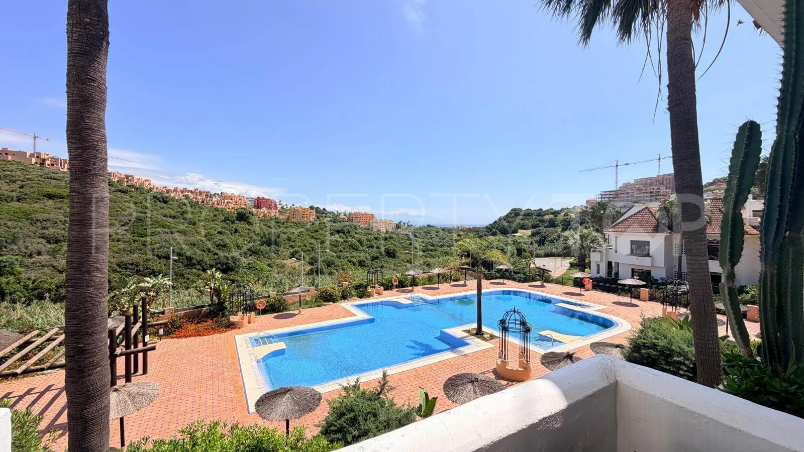 Apartment for sale in Duquesa Village