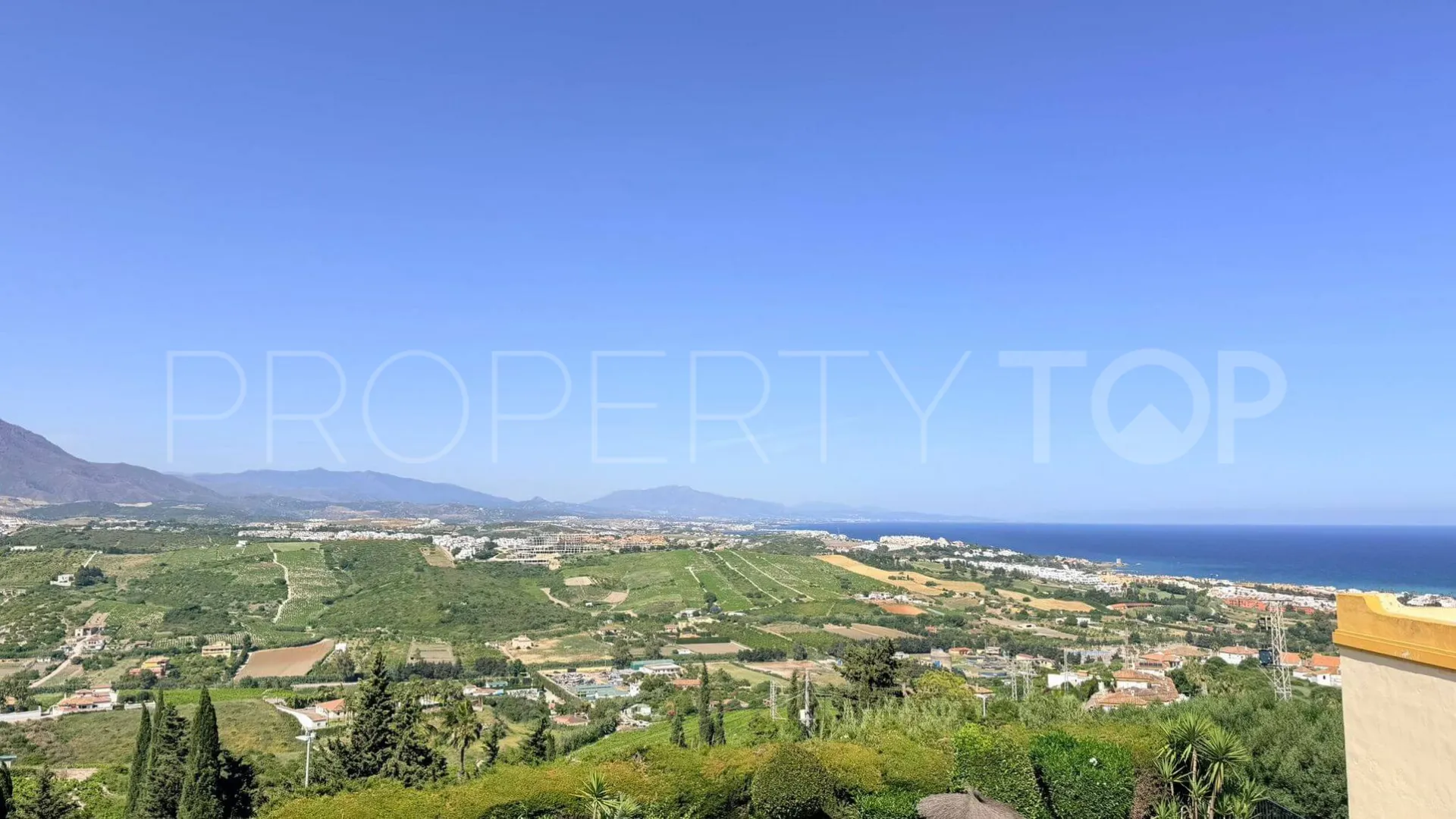 Town house for sale in Manilva with 3 bedrooms