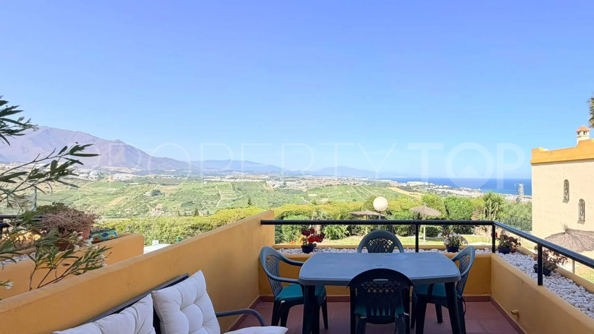 Town house for sale in Manilva with 3 bedrooms