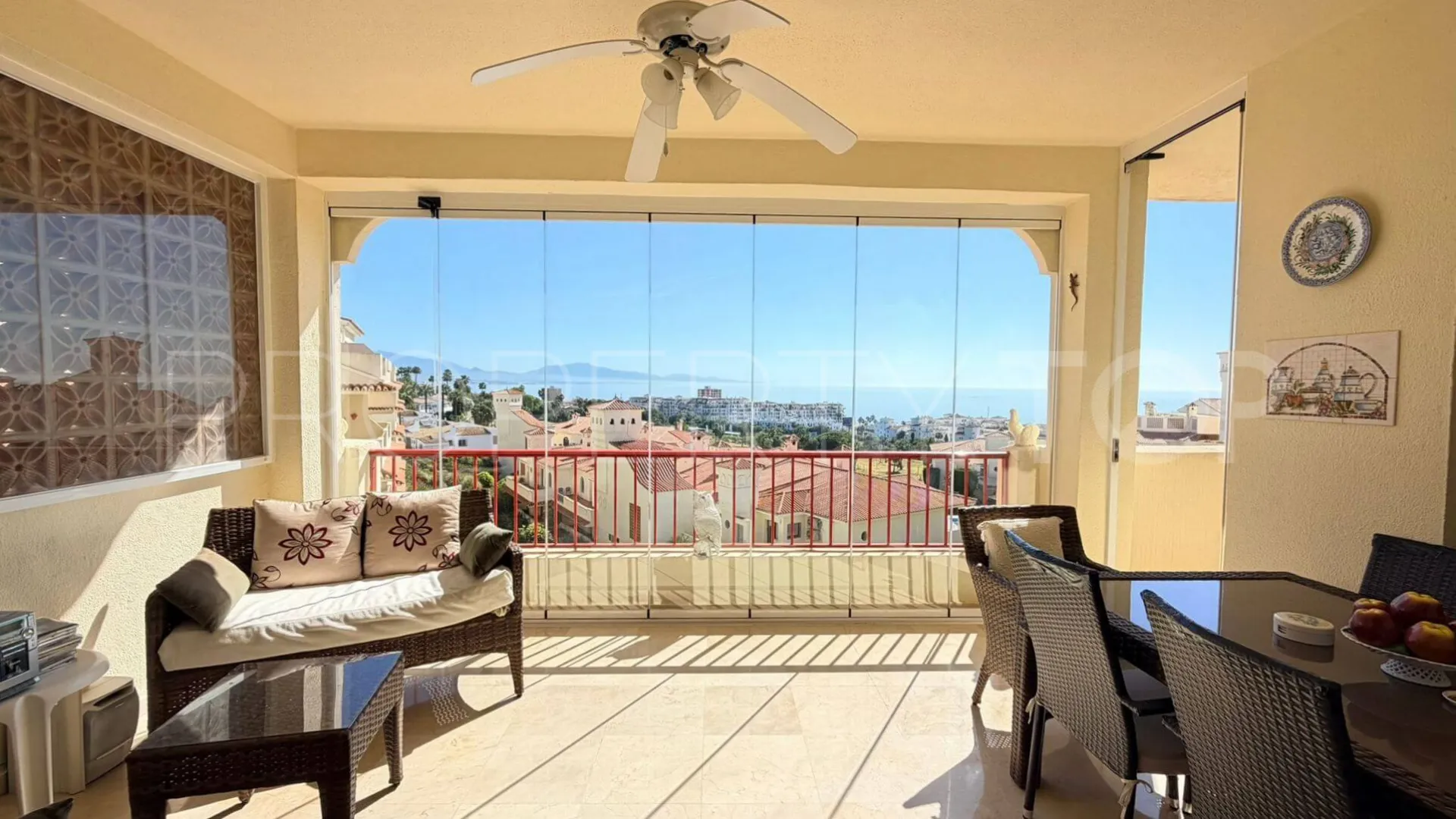 Los Castillos, apartamento con 3 dormitorios en venta