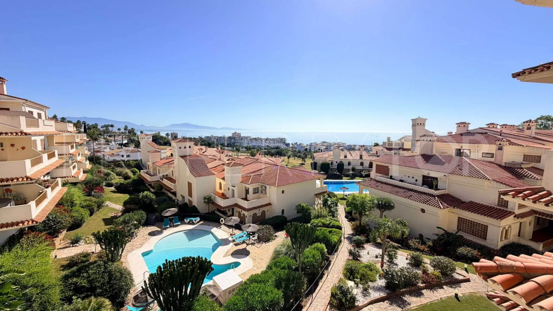 Los Castillos, apartamento con 3 dormitorios en venta