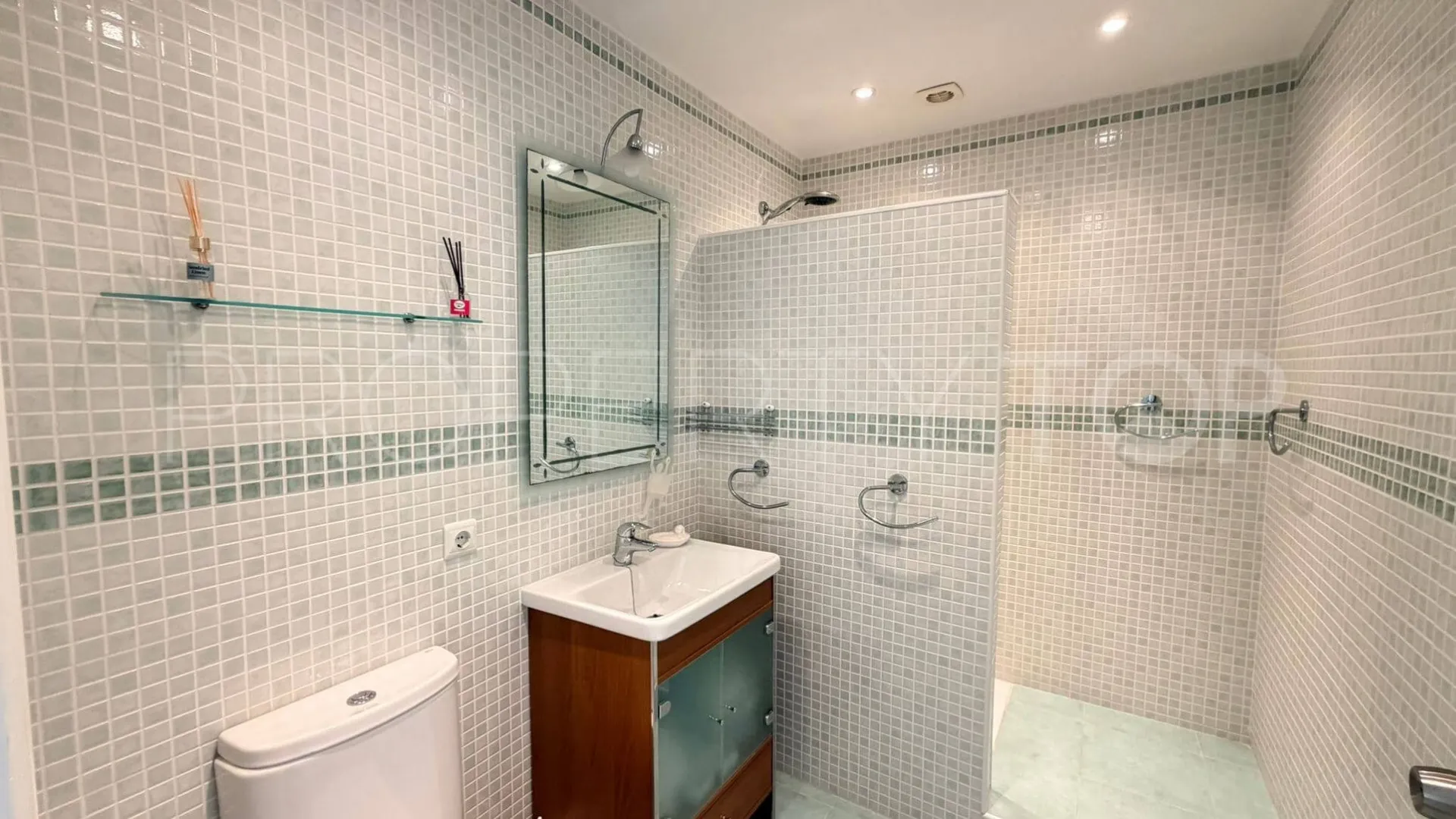 Los Castillos, apartamento con 3 dormitorios en venta