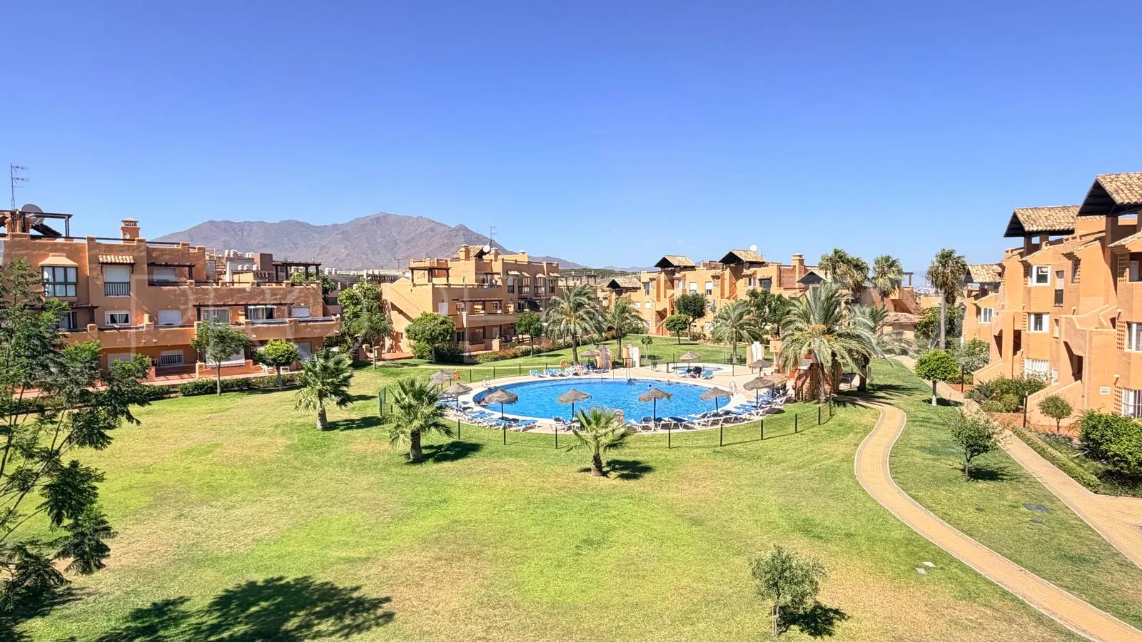 Buy ground floor apartment in Casares del Sol - Casares Golf