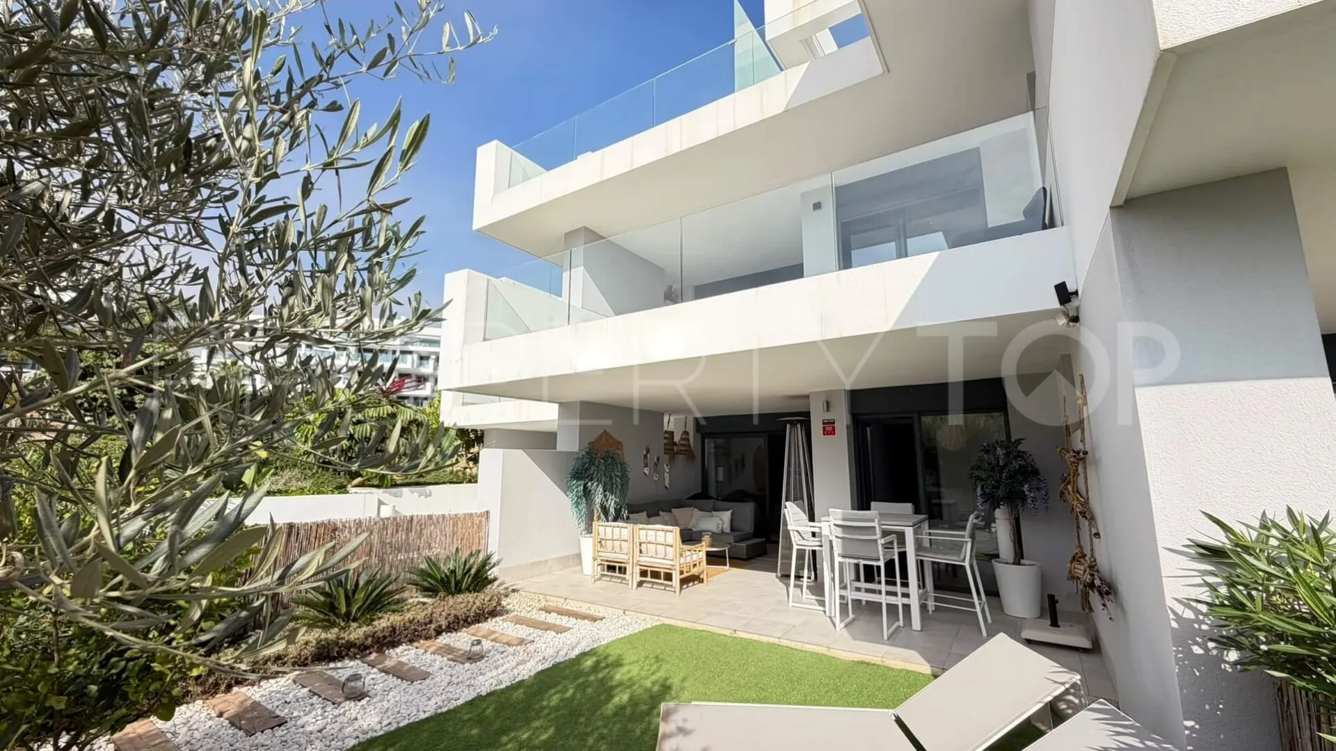 Apartamento planta baja en venta en Pure South