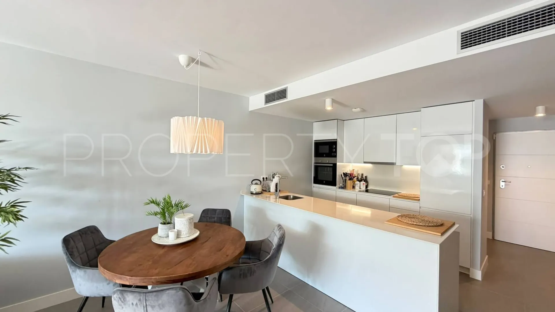 Apartamento planta baja en venta en Pure South