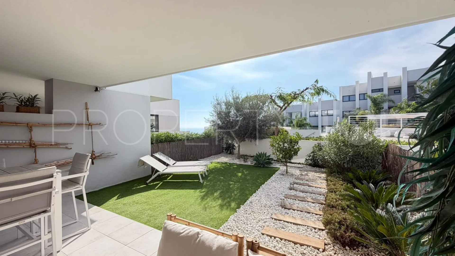 Apartamento planta baja en venta en Pure South