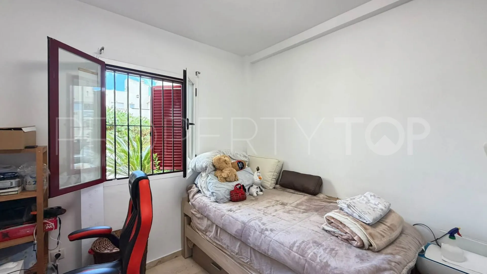 Apartamento planta baja a la venta con 2 dormitorios en Bahia de Casares