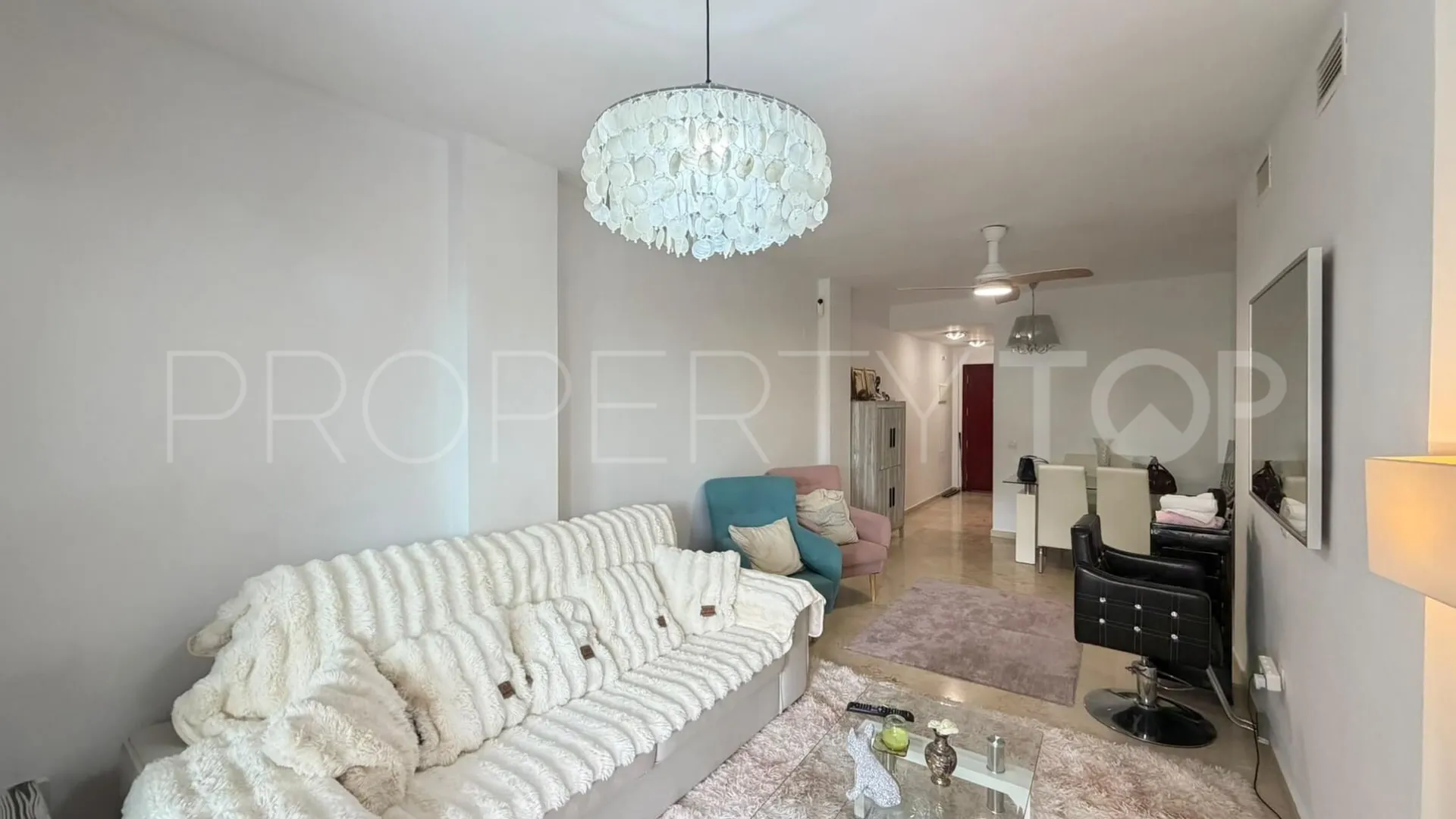 Apartamento planta baja a la venta con 2 dormitorios en Bahia de Casares