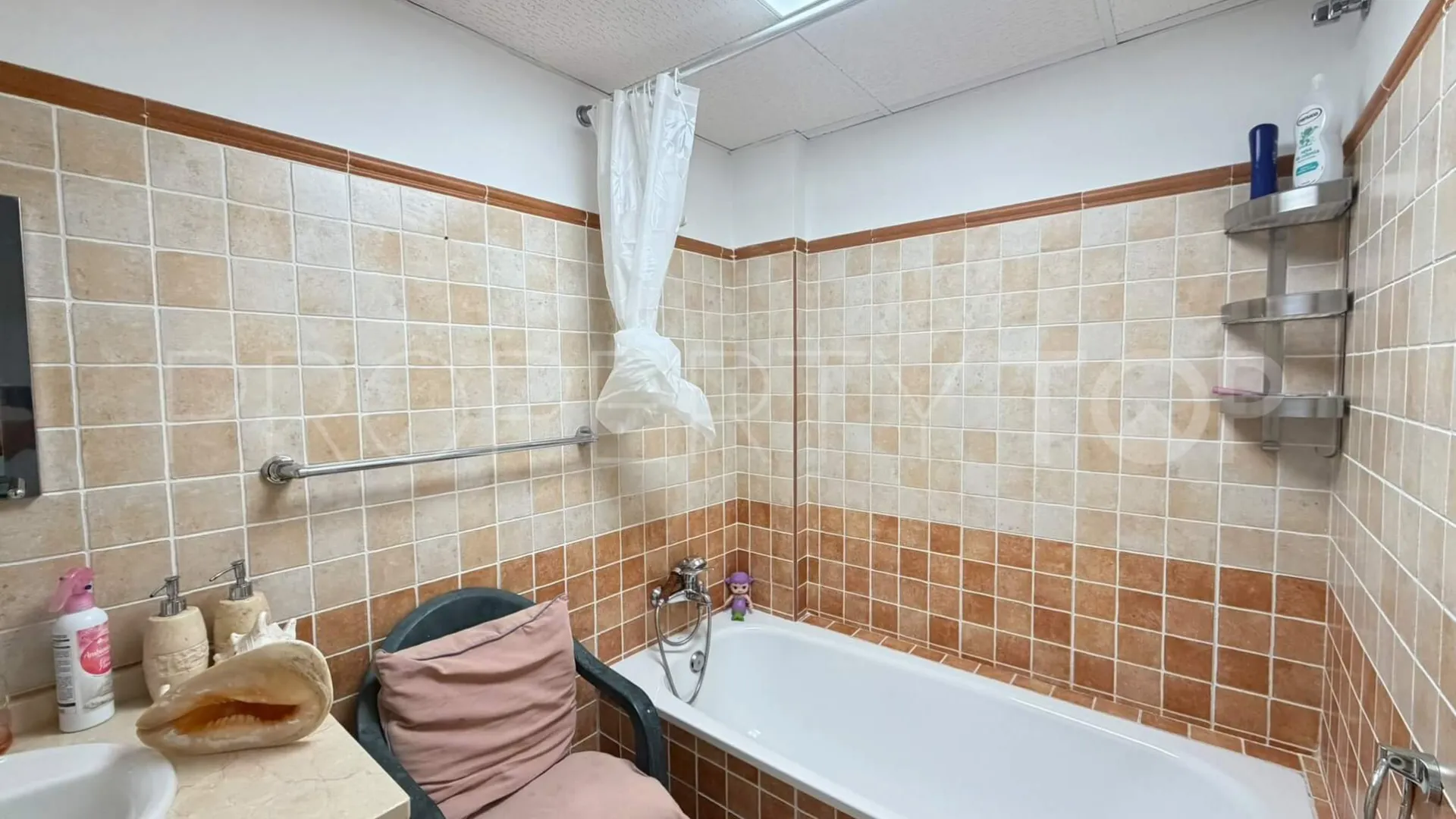 Apartamento planta baja a la venta con 2 dormitorios en Bahia de Casares