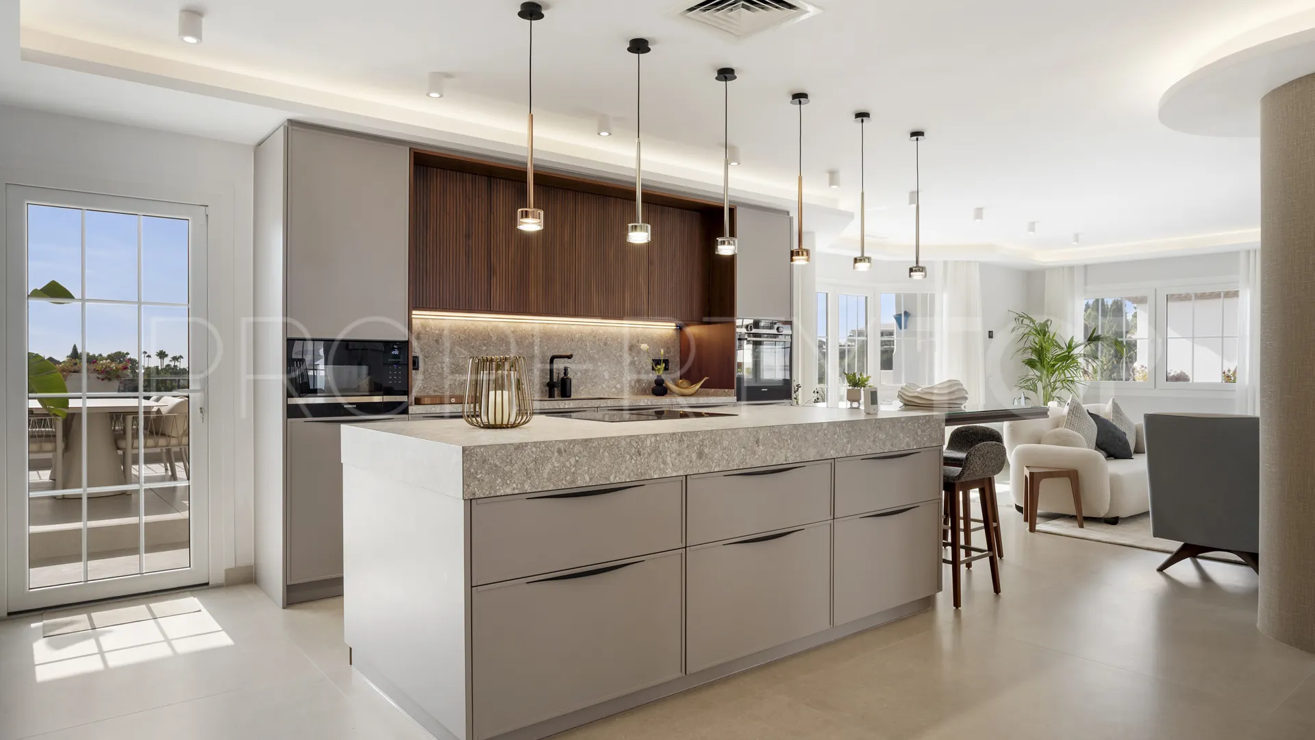 For sale Nueva Andalucia duplex penthouse