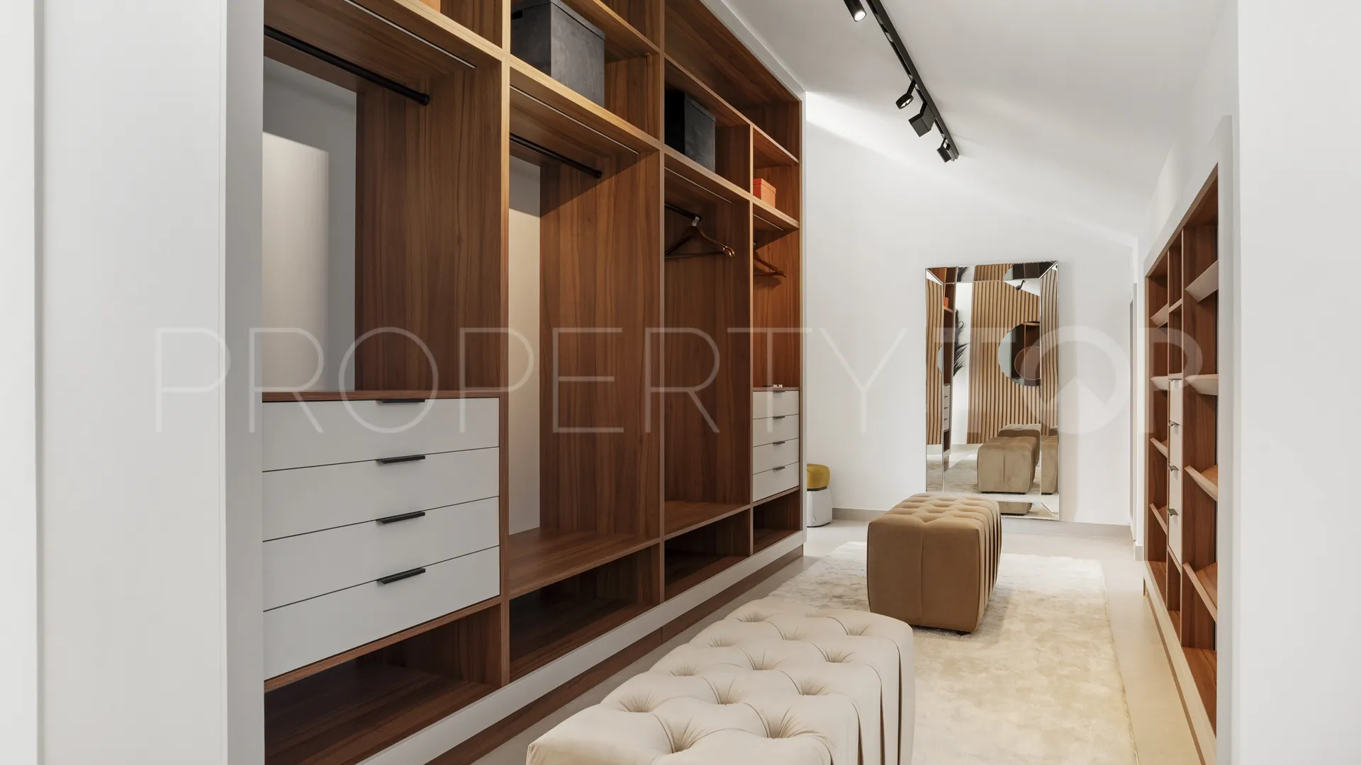 For sale Nueva Andalucia duplex penthouse