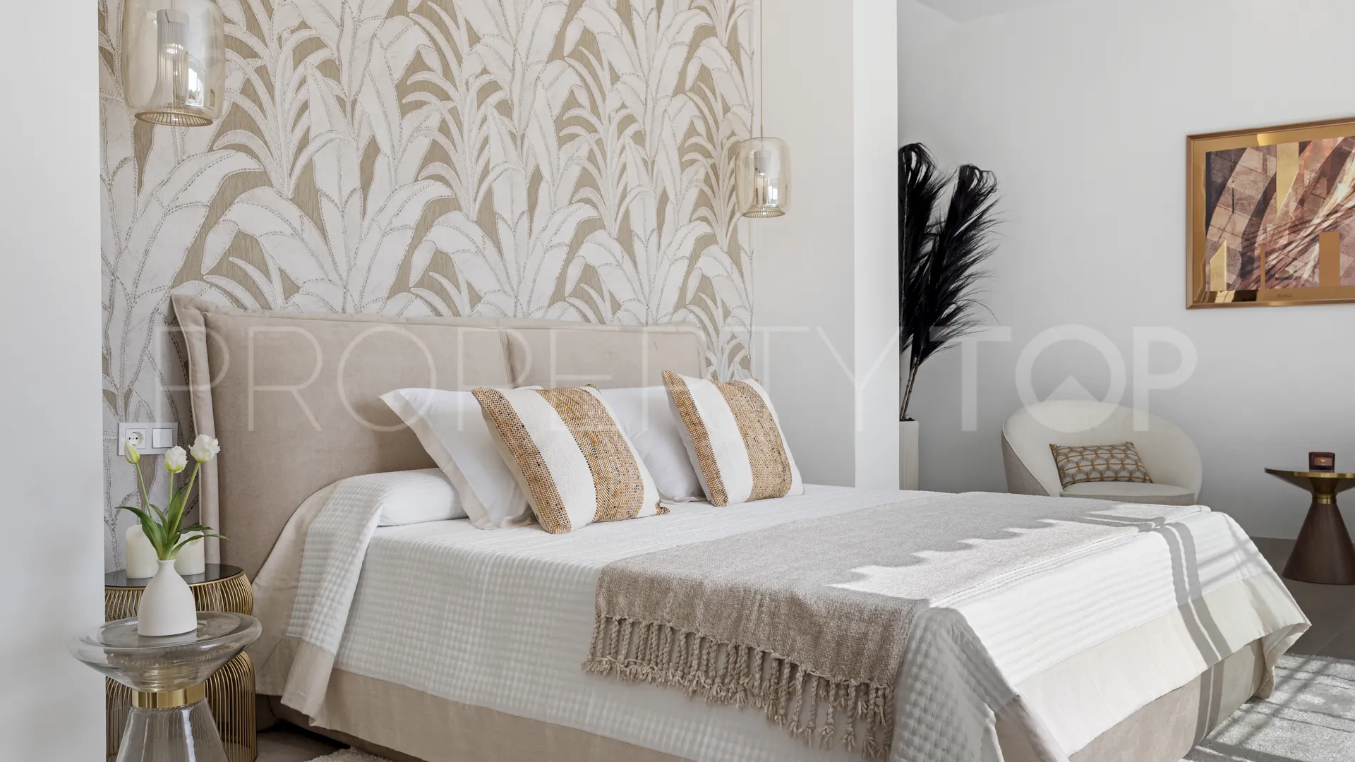 For sale Nueva Andalucia duplex penthouse
