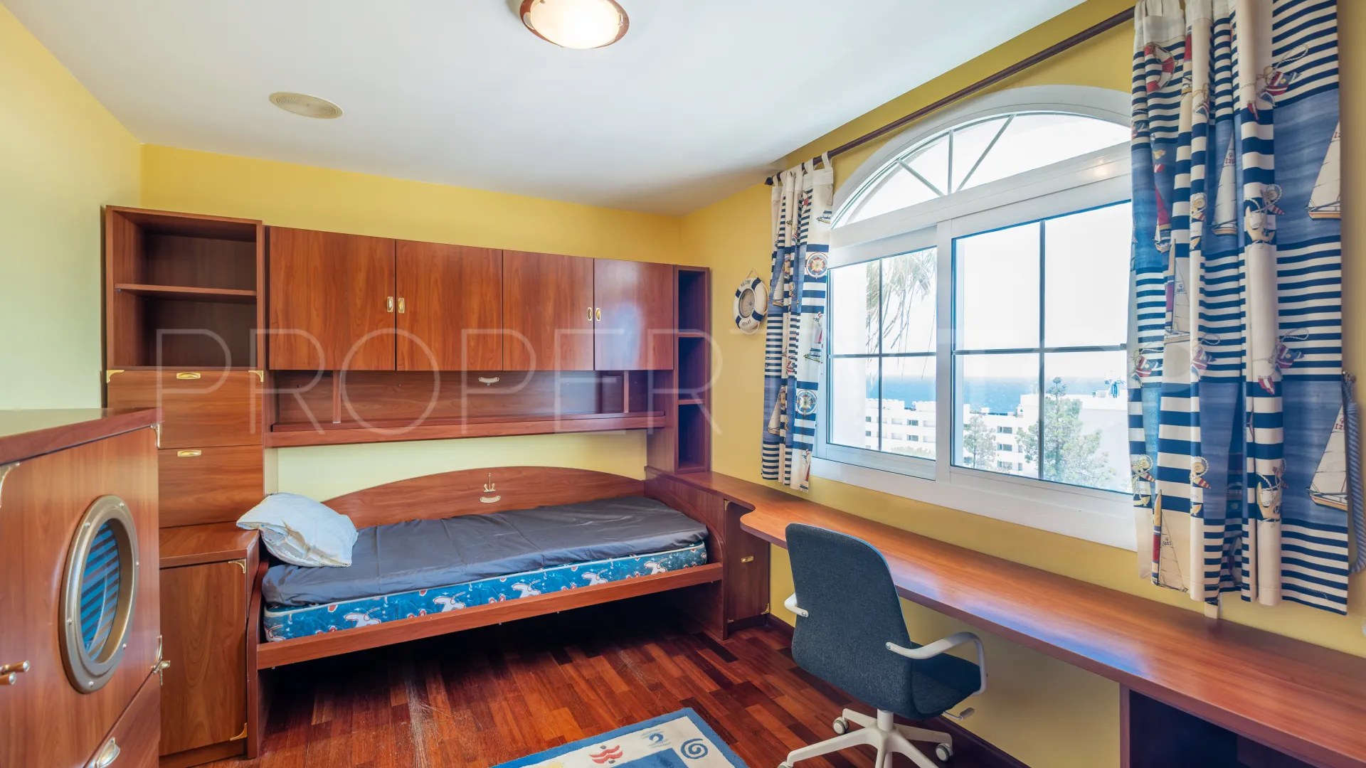 For sale villa in Benalmadena with 5 bedrooms