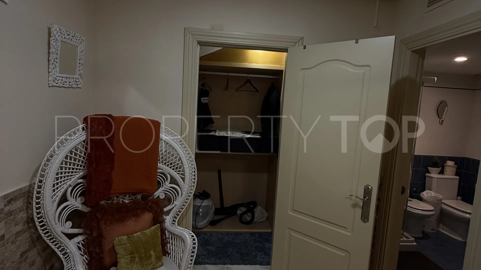 For sale Benalmadena Costa 5 bedrooms semi detached villa