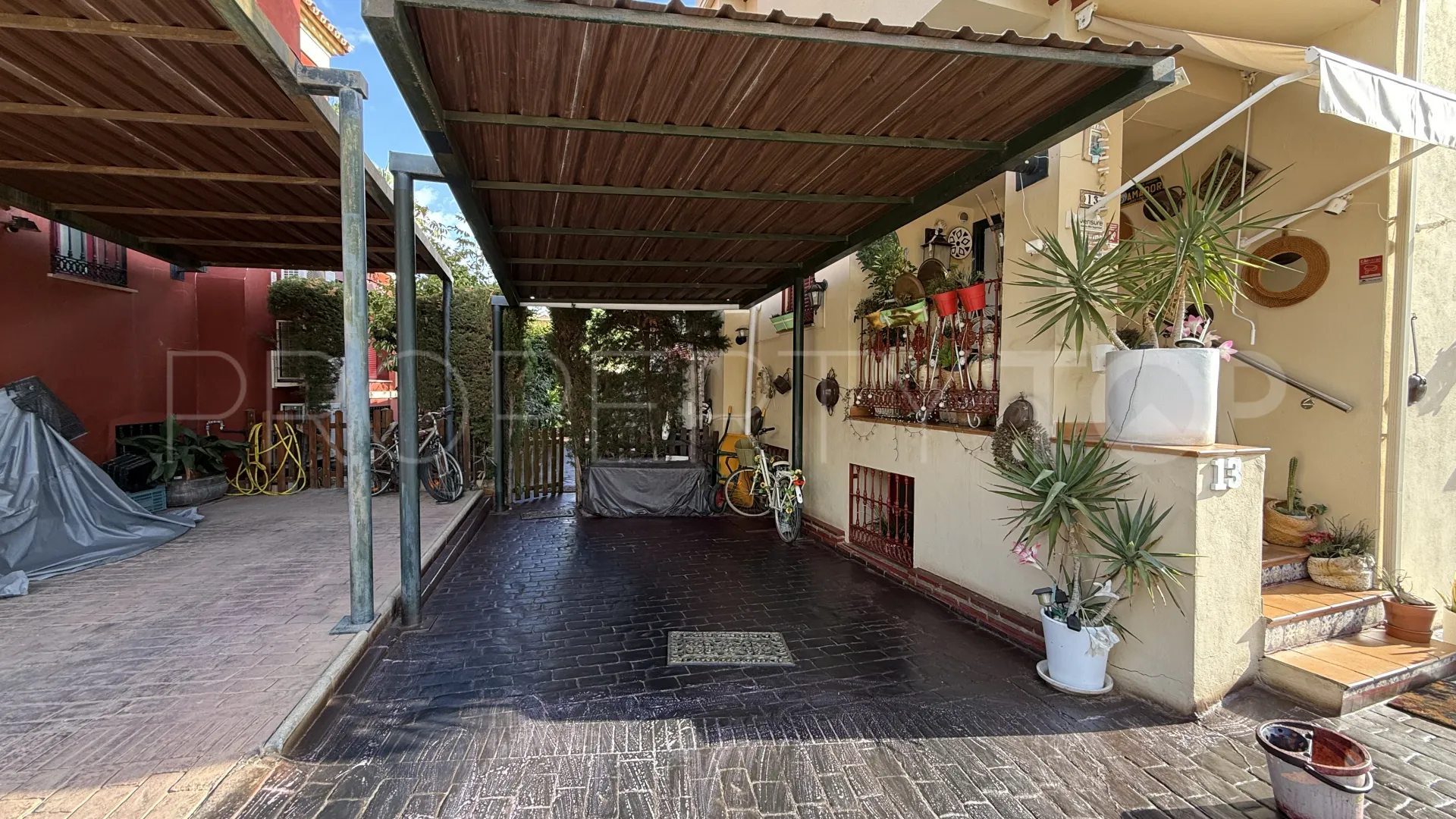 For sale Benalmadena Costa 5 bedrooms semi detached villa
