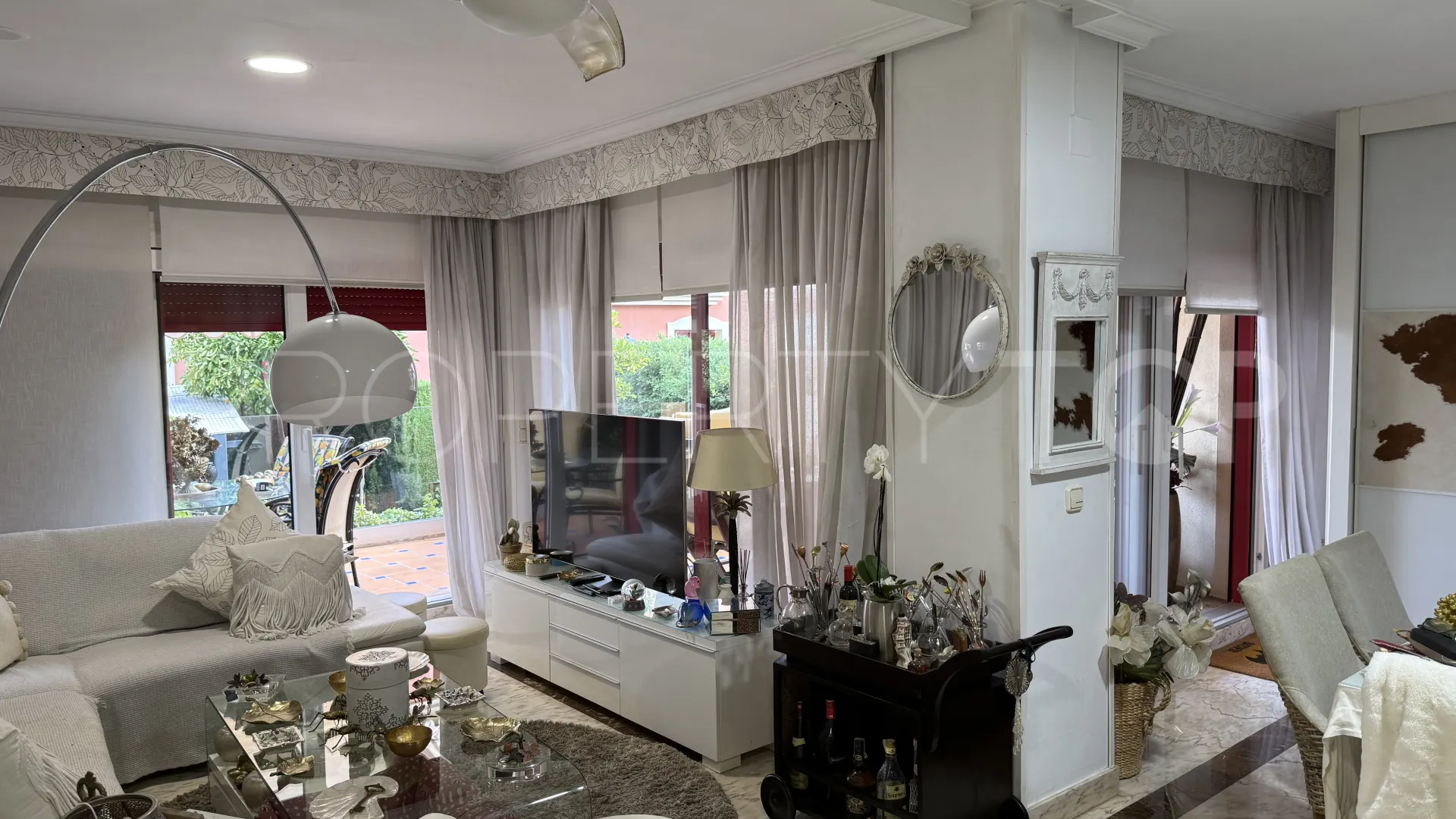 For sale Benalmadena Costa 5 bedrooms semi detached villa