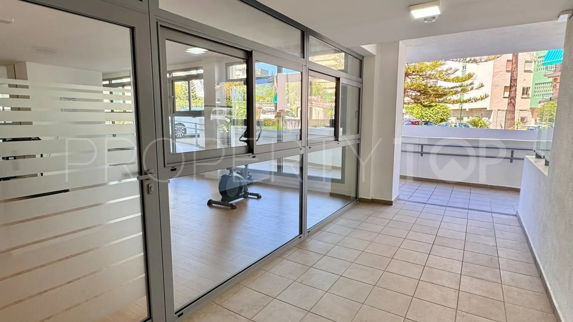 2 bedrooms apartment for sale in Benalmadena Costa
