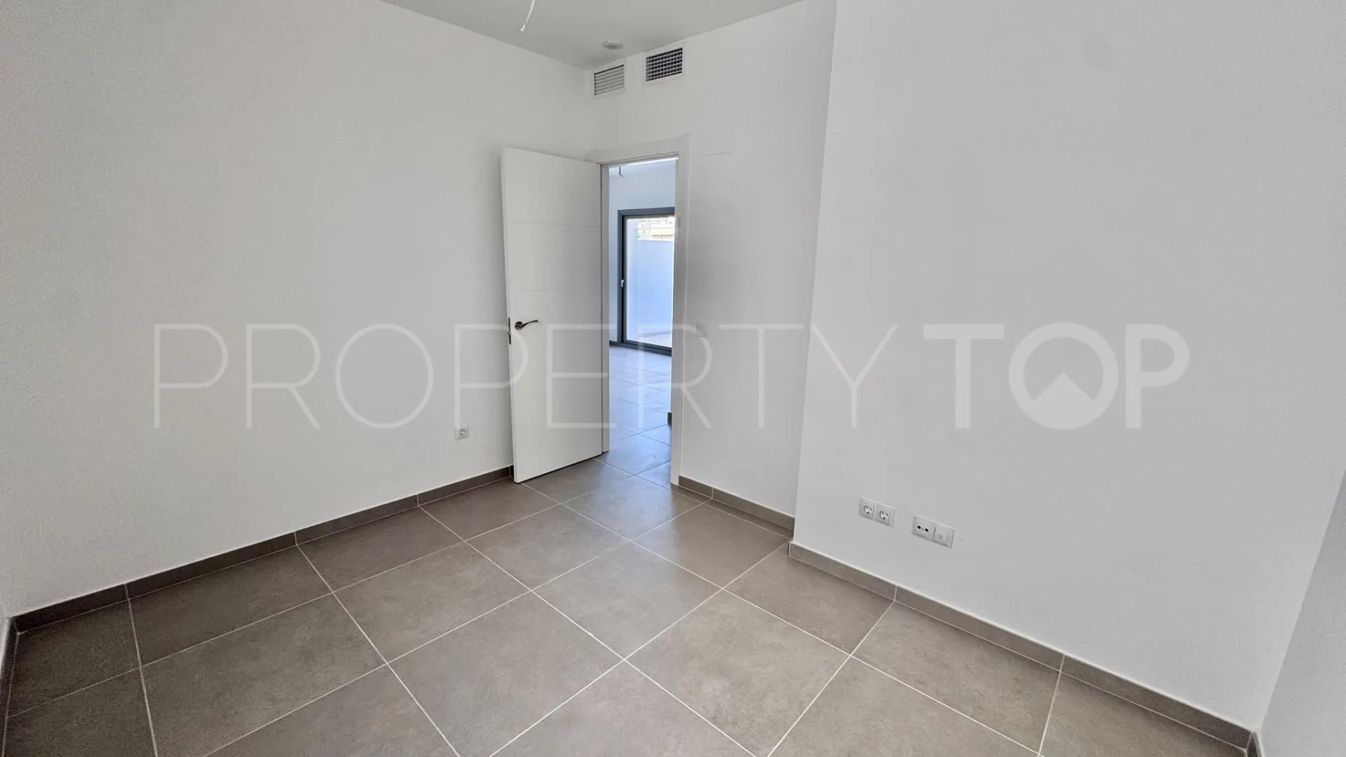 2 bedrooms apartment for sale in Benalmadena Costa