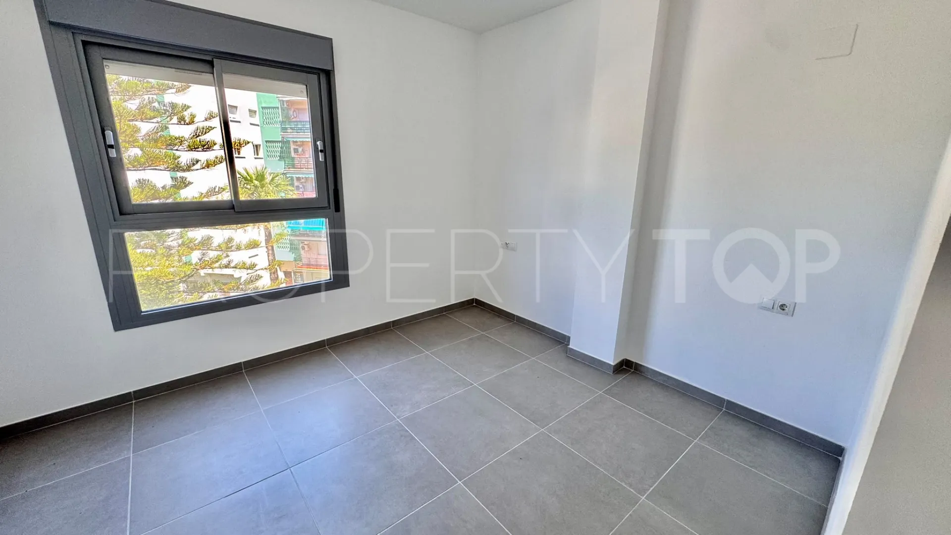 2 bedrooms apartment for sale in Benalmadena Costa