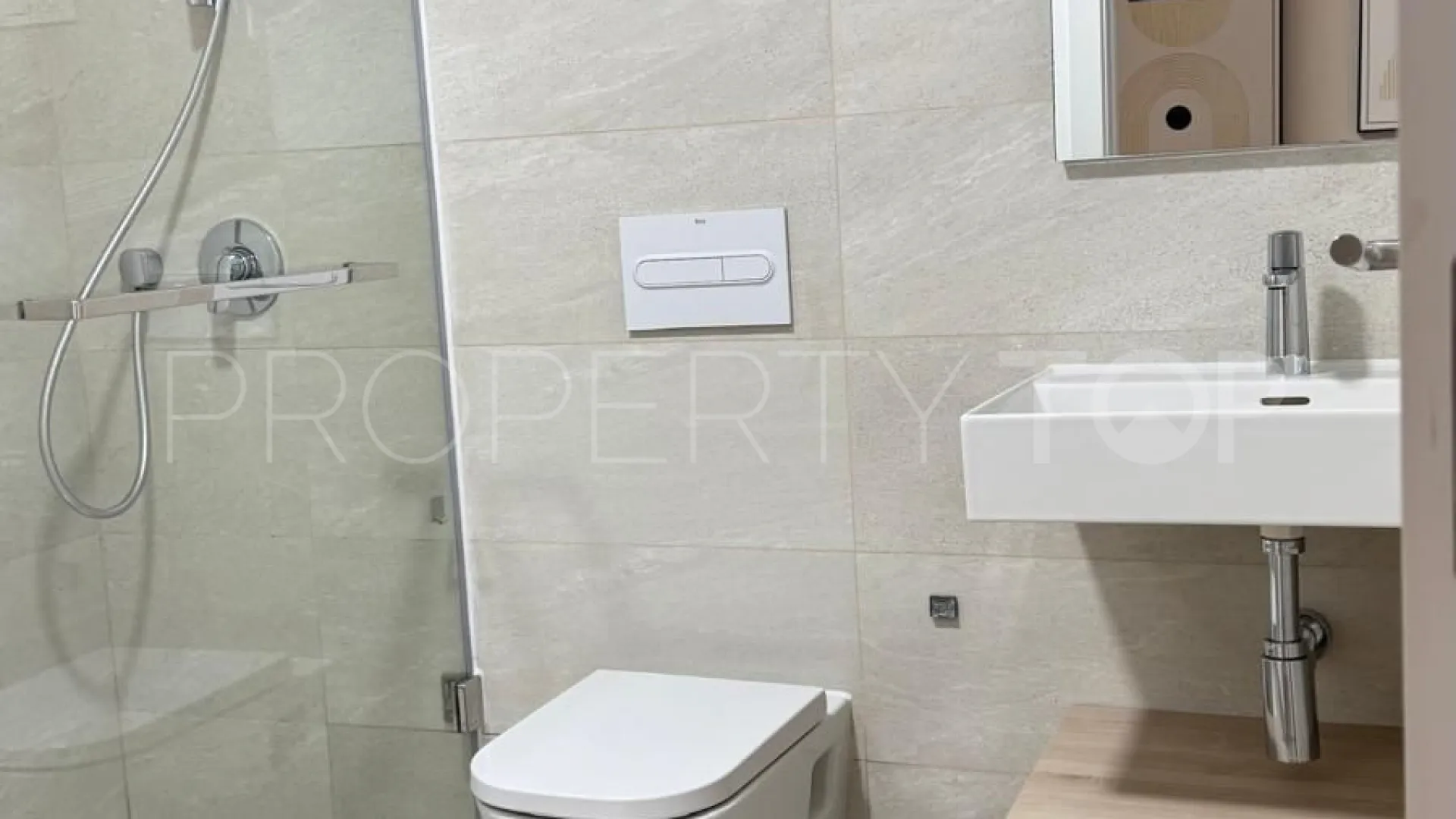 3 bedrooms apartment in Estepona for sale