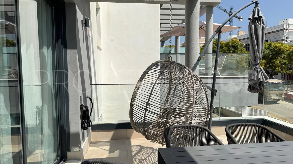 3 bedrooms apartment in Estepona for sale