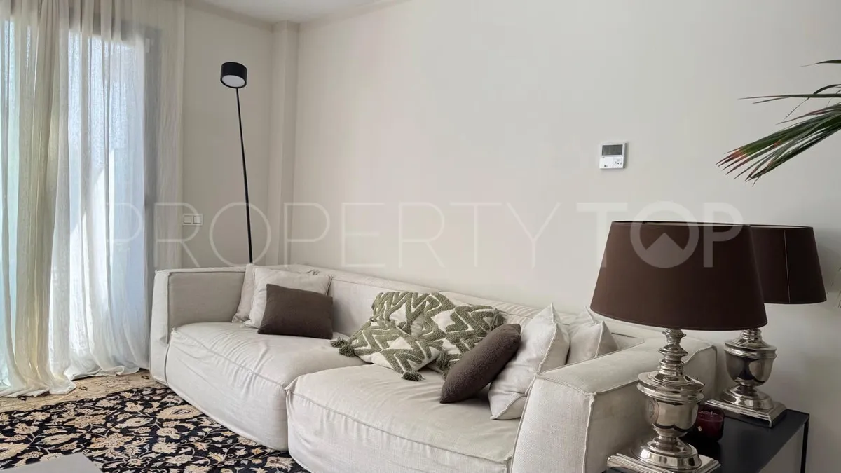 3 bedrooms apartment in Estepona for sale