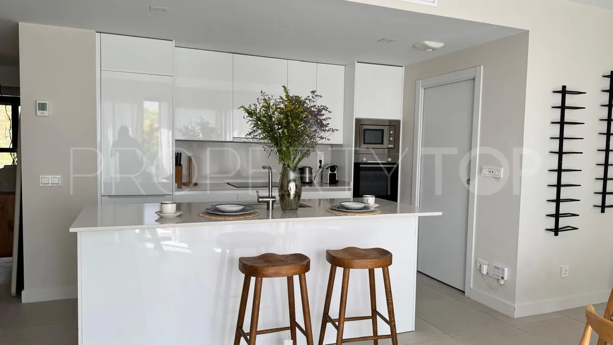 3 bedrooms apartment in Estepona for sale