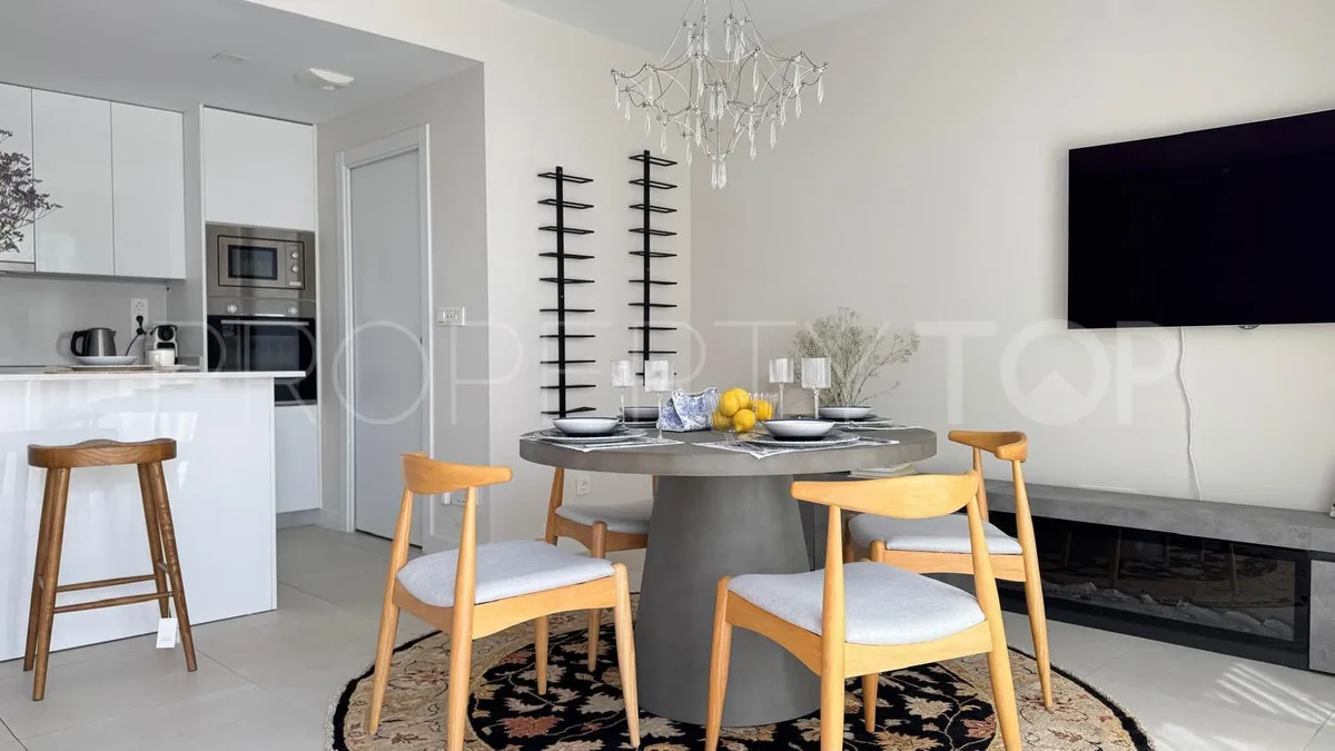 3 bedrooms apartment in Estepona for sale