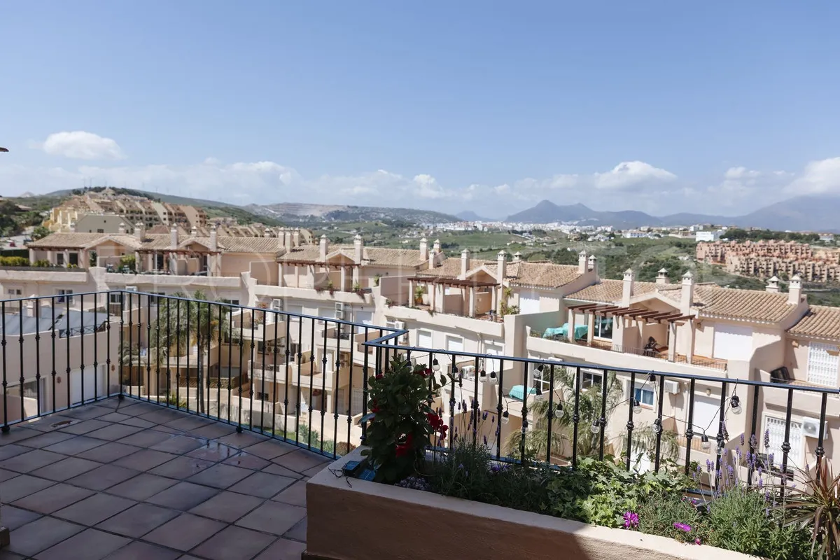 For sale Manilva penthouse with 4 bedrooms