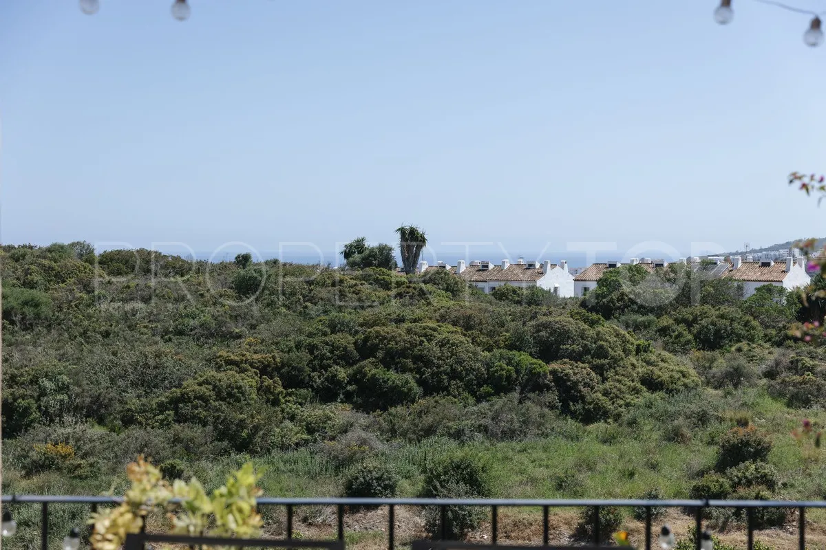 For sale Manilva penthouse with 4 bedrooms