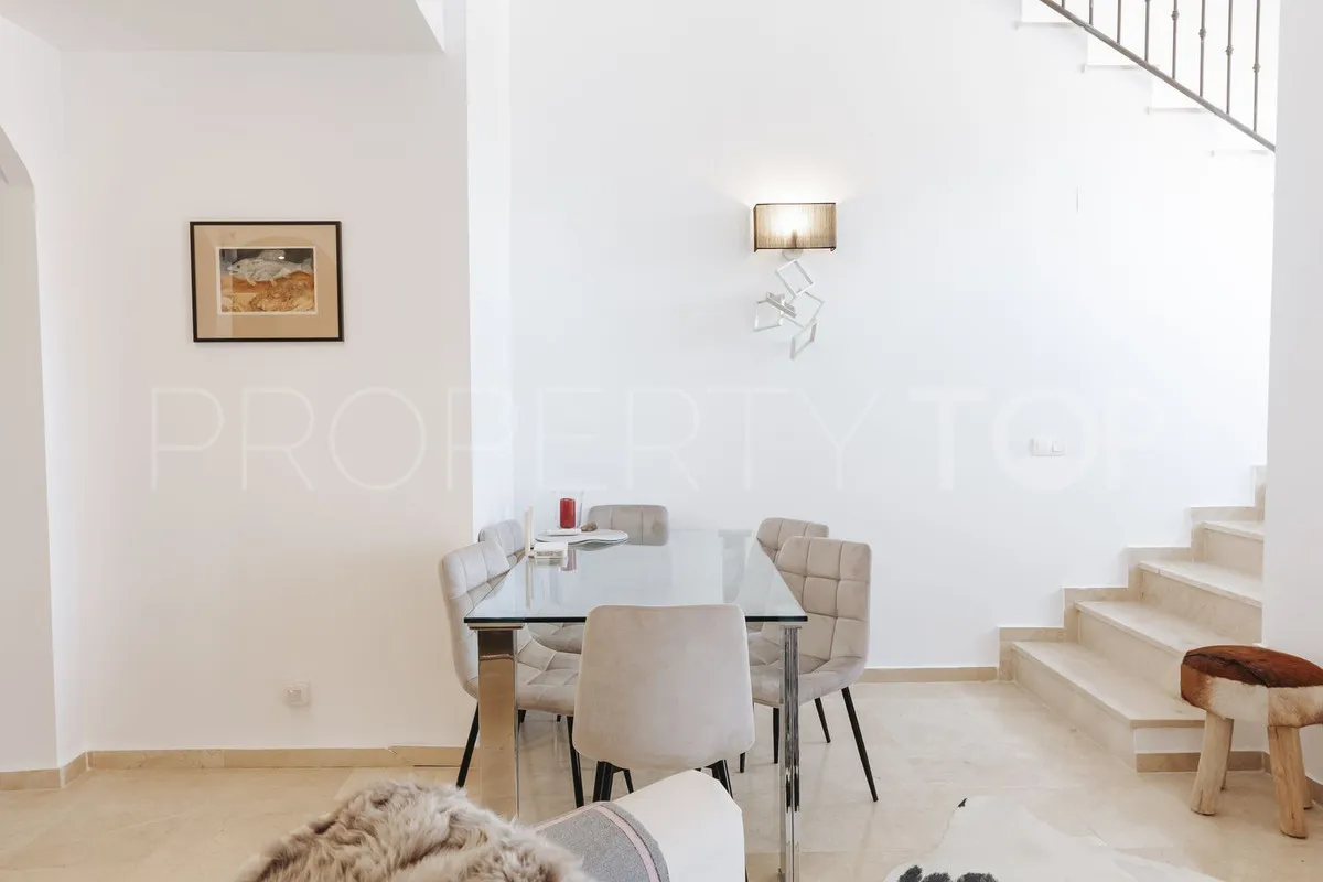 For sale Manilva penthouse with 4 bedrooms