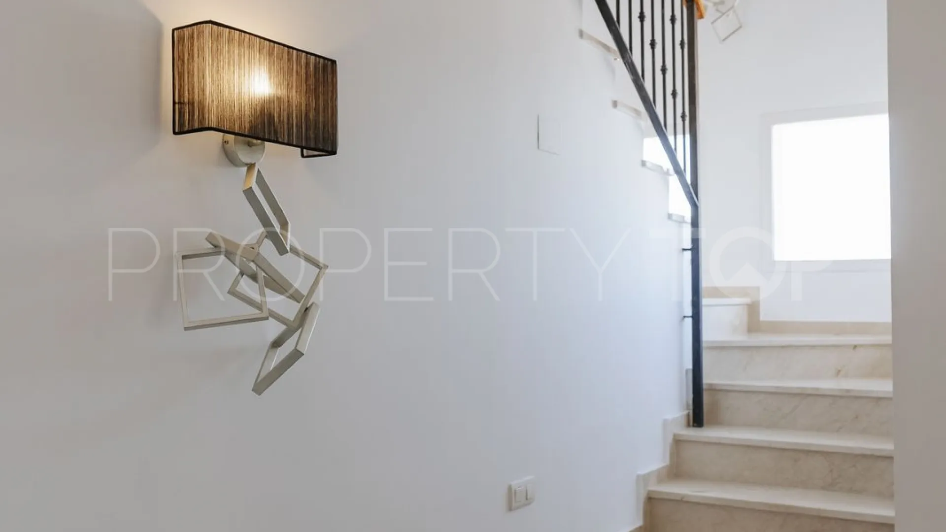 For sale Manilva penthouse with 4 bedrooms