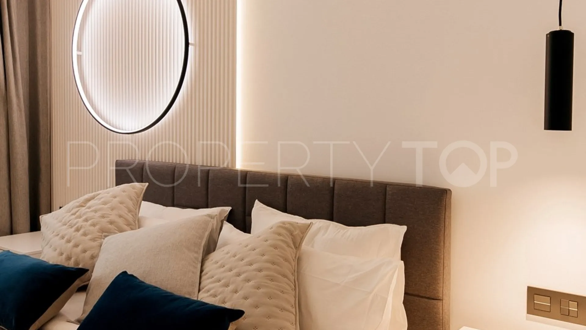 Comprar Ático de 3 dormitorios en La Quinta