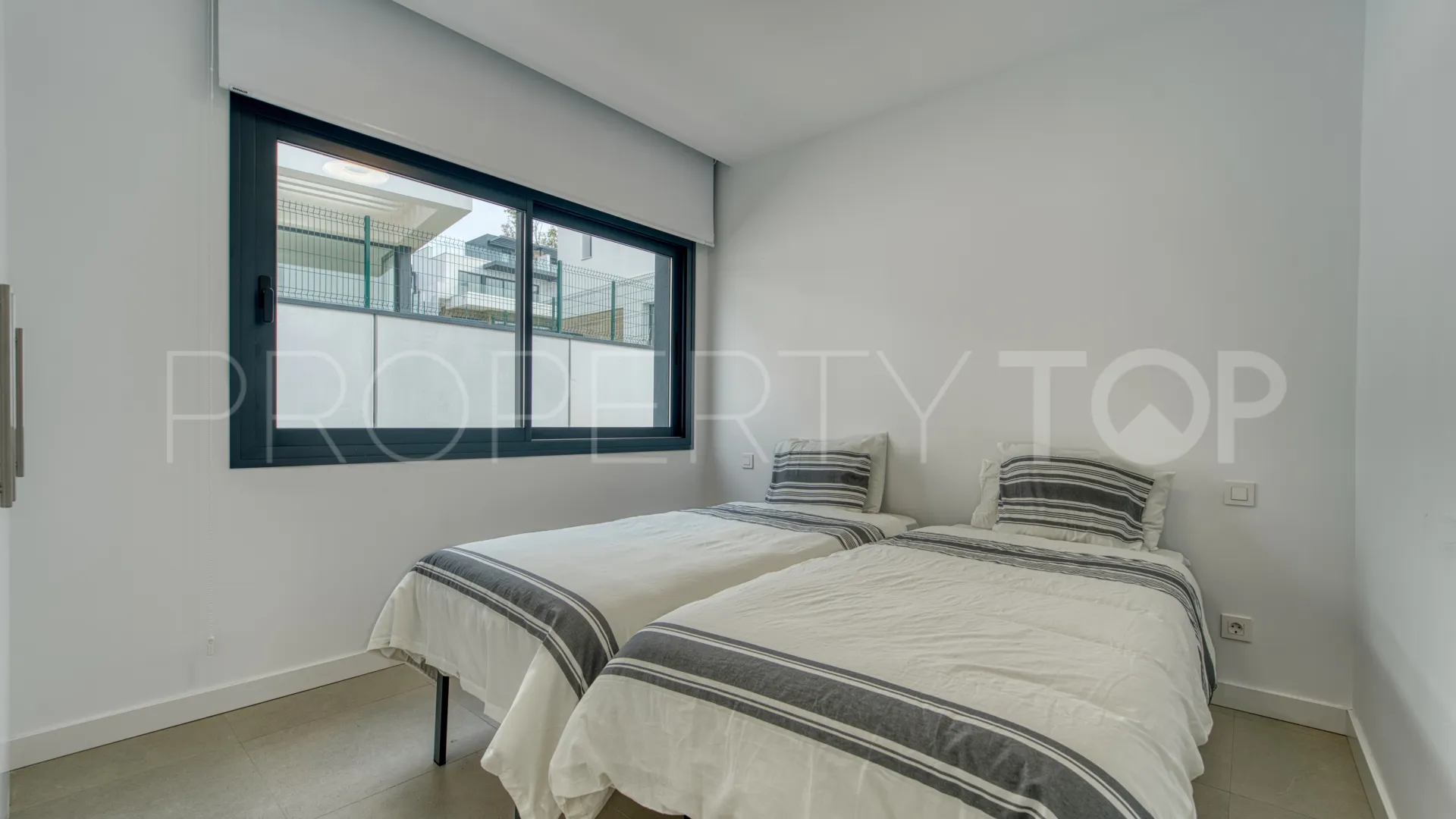 Atalaya Hills, adosado con 3 dormitorios en venta