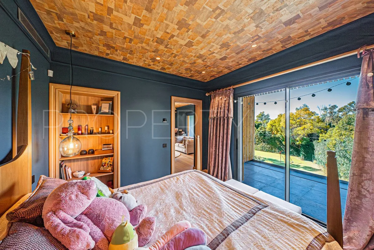 8 bedrooms villa in Guadalmina Baja for sale