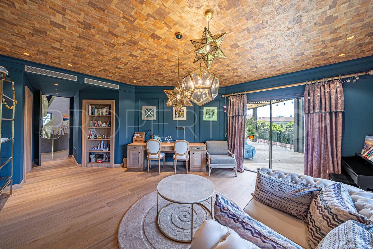 8 bedrooms villa in Guadalmina Baja for sale