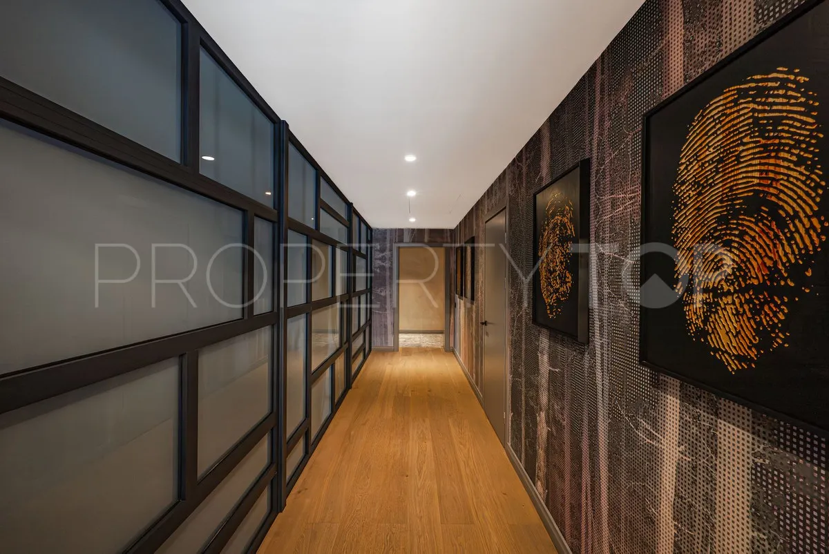 8 bedrooms villa in Guadalmina Baja for sale