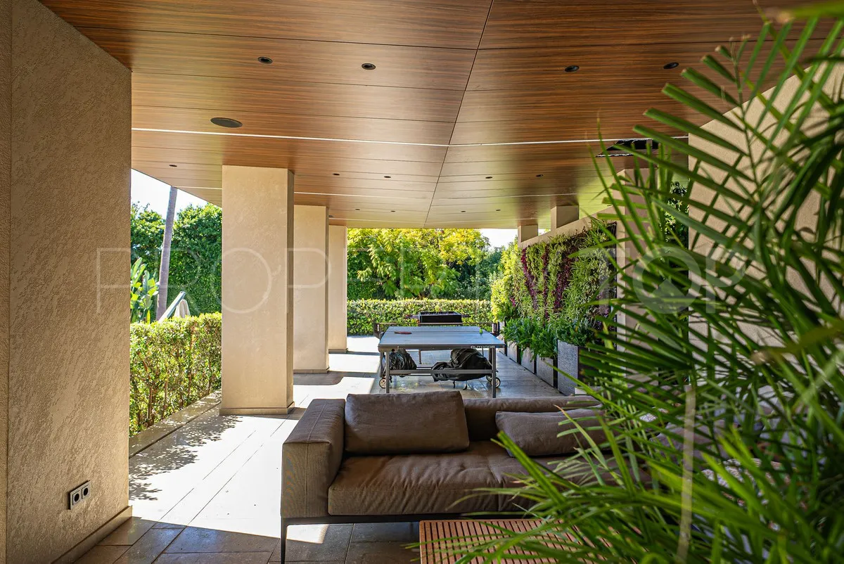 8 bedrooms villa in Guadalmina Baja for sale