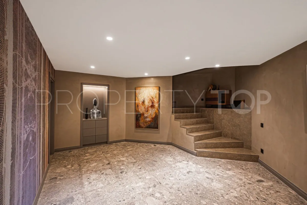 8 bedrooms villa in Guadalmina Baja for sale