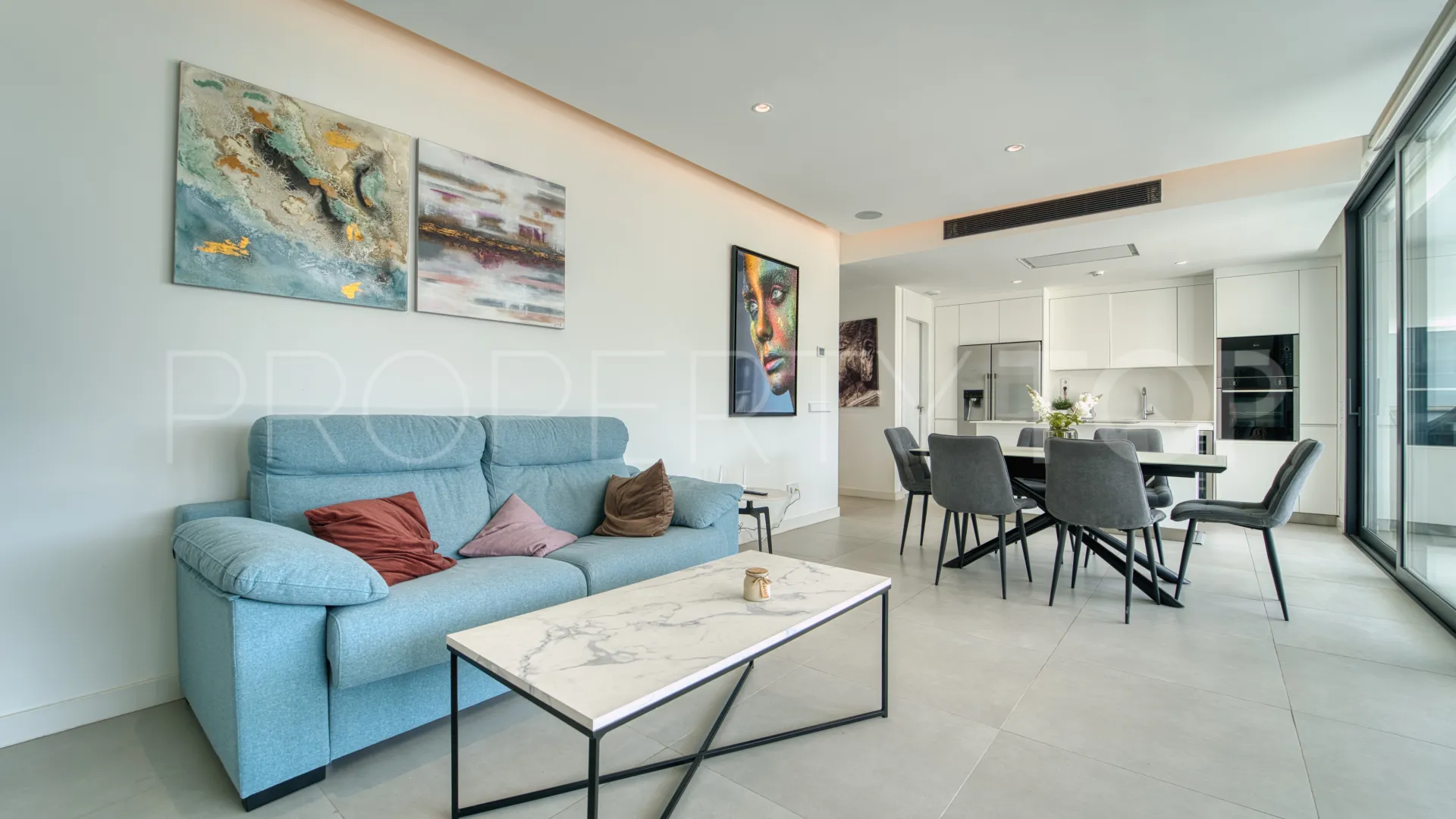 Comprar apartamento de 2 dormitorios en El Higueron