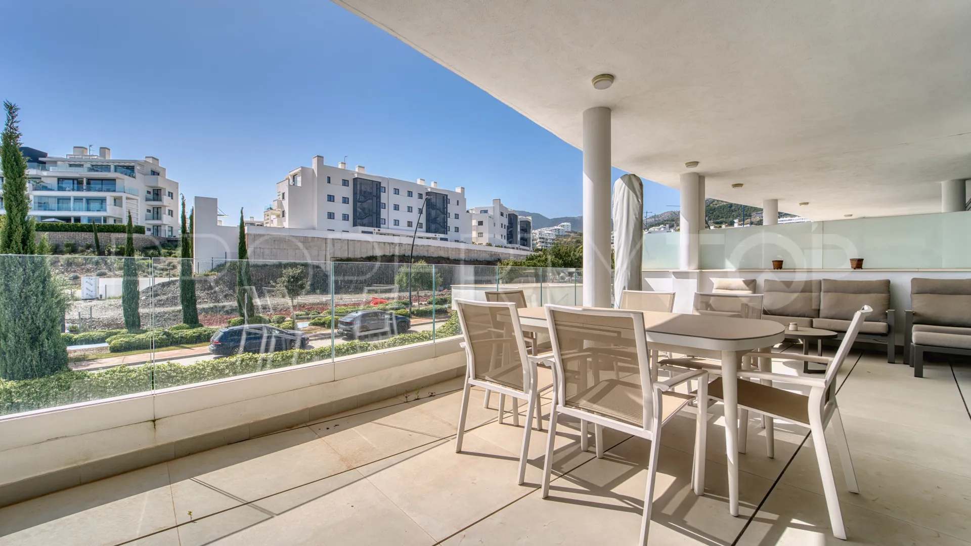 Comprar apartamento de 2 dormitorios en El Higueron