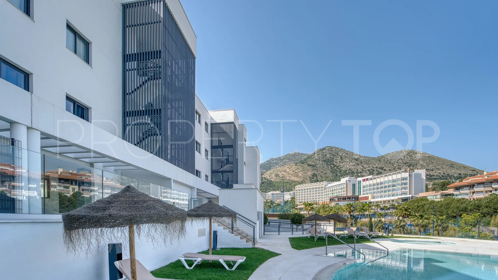 Comprar apartamento de 2 dormitorios en El Higueron