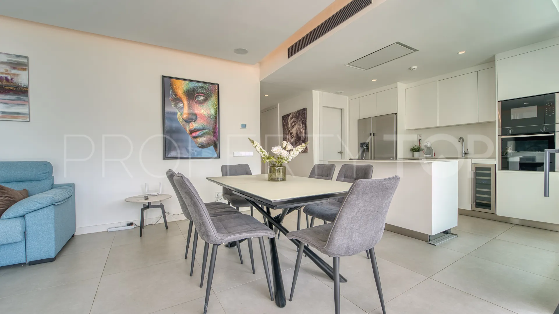 Comprar apartamento de 2 dormitorios en El Higueron